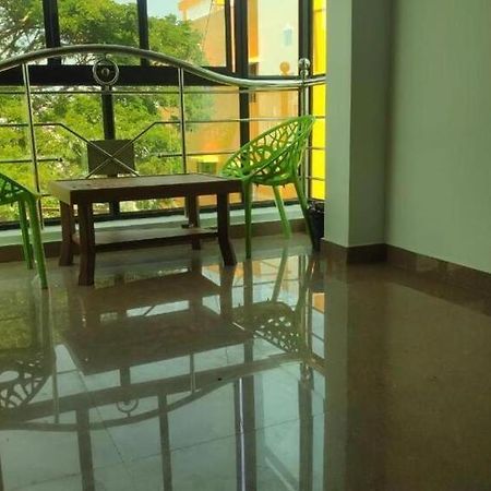 Dream Stay Guest House Пудучеррі Екстер'єр фото