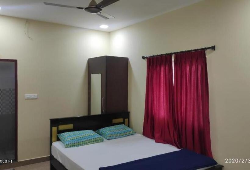 Dream Stay Guest House Пудучеррі Екстер'єр фото